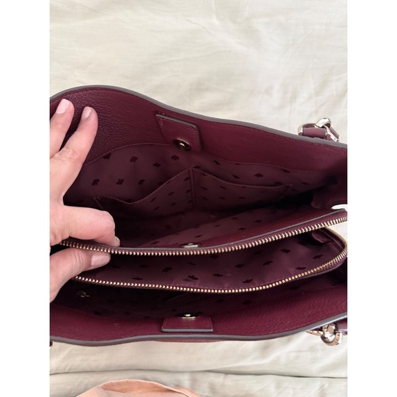 Kate Spade New York Burgundy Pebbled Leather Shoulder Tote Zip‎ Top - Picture 6 of 13